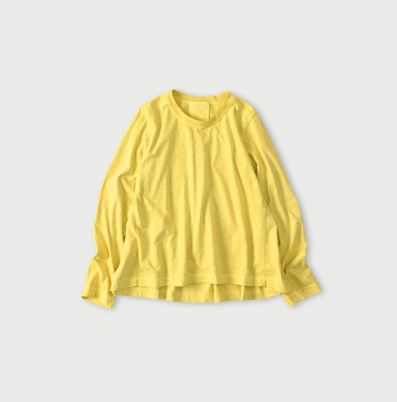 45R's Golden Lace, one colorway in the Yoikusazome line dyed from Japan's seven autumn herbs